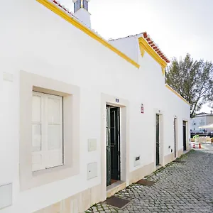 Holiday home Yellow Stripe